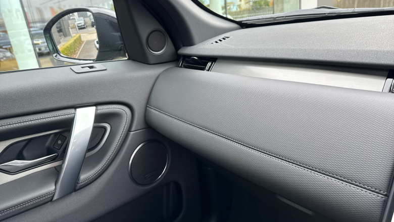 Land Rover Discovery Sport 2.0 D200 Dynamic SE 5dr Auto [5 Seat] Diesel Station Wagon